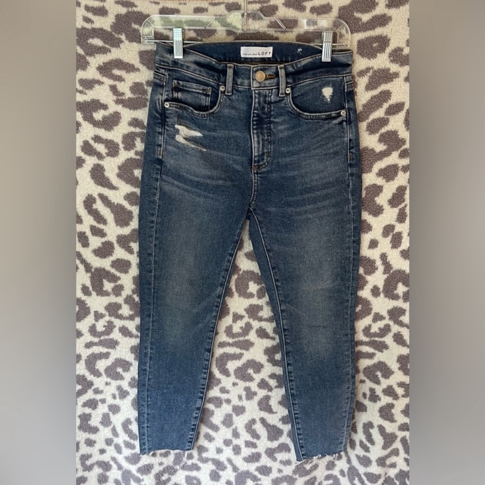 2 for $15! Loft skinny jeans- 2